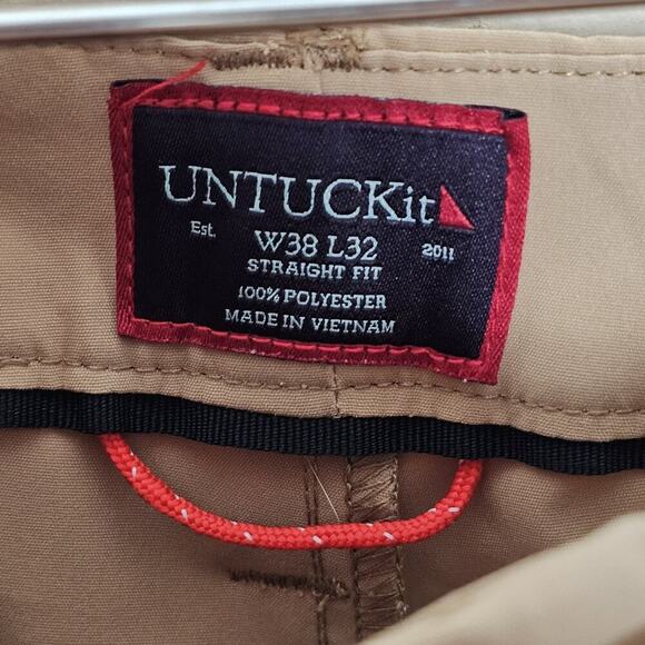 UNTUCKit Chancellor Tech Pants Mens 38 x 32 Tan Straight Leg Stretch Casual - Picture 6 of 8